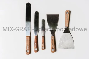 Szpachelka metalowa szeroka 75mm